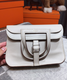 에르메스 미니 할잔백22 끄레 은장 끌레망스 가죽